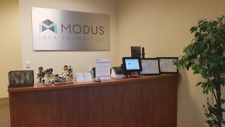 Modus Advanced Reception Desk